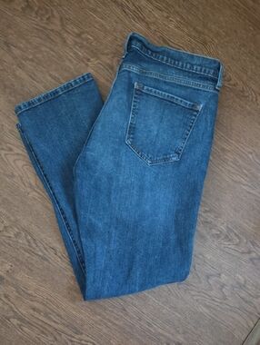 Amazon Essentials Men’s Slim Fit Blue Denim Jeans 36x31